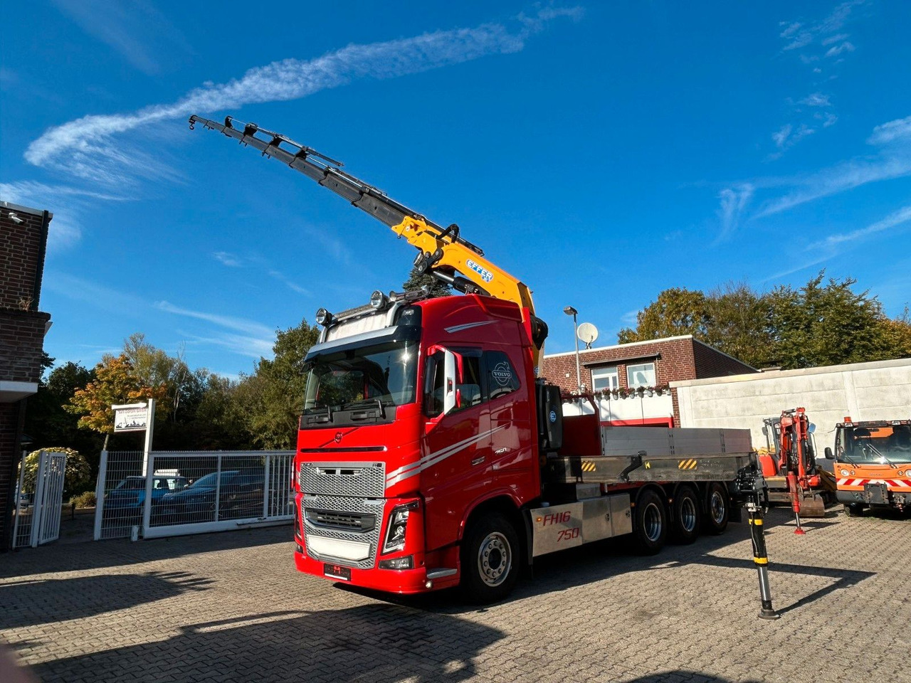 Volvo Autokran FH16 750 Pritsche EFFER 395/8S Lenk - Camion grue: photos 2 Volvo Autokran FH16 750 Pritsche EFFER 395/8S Lenk - Camion grue: photos 2