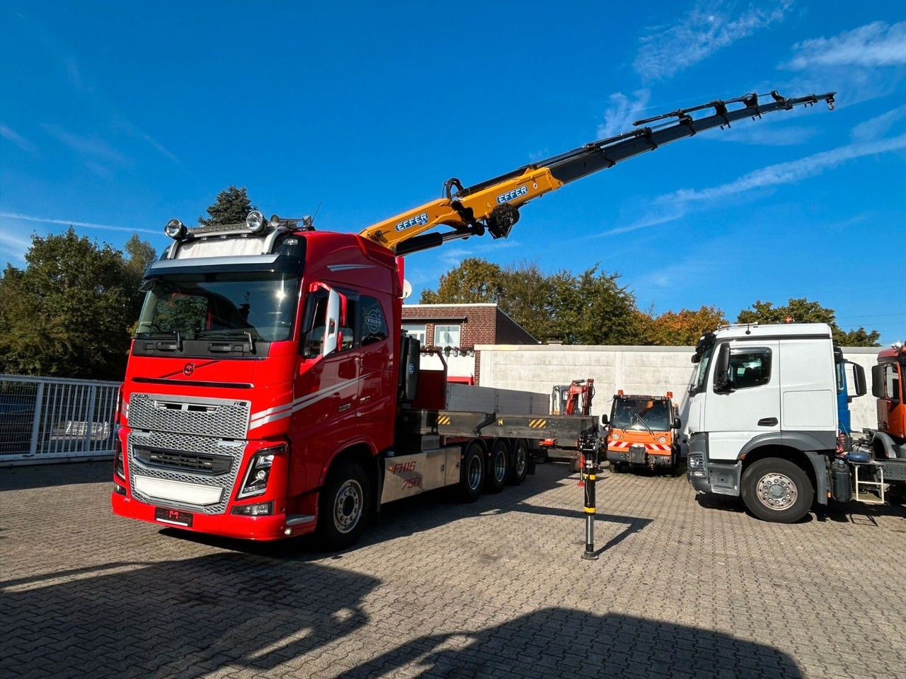 Volvo Autokran FH16 750 Pritsche EFFER 395/8S Lenk - Camion grue: photos 1 Volvo Autokran FH16 750 Pritsche EFFER 395/8S Lenk - Camion grue: photos 1