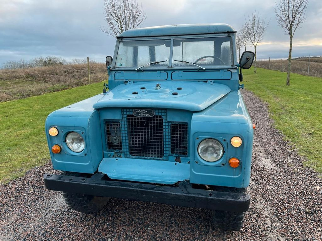 Land Rover Serie II A 109 Pickup - SUV: photos 2 Land Rover Serie II A 109 Pickup - SUV: photos 2