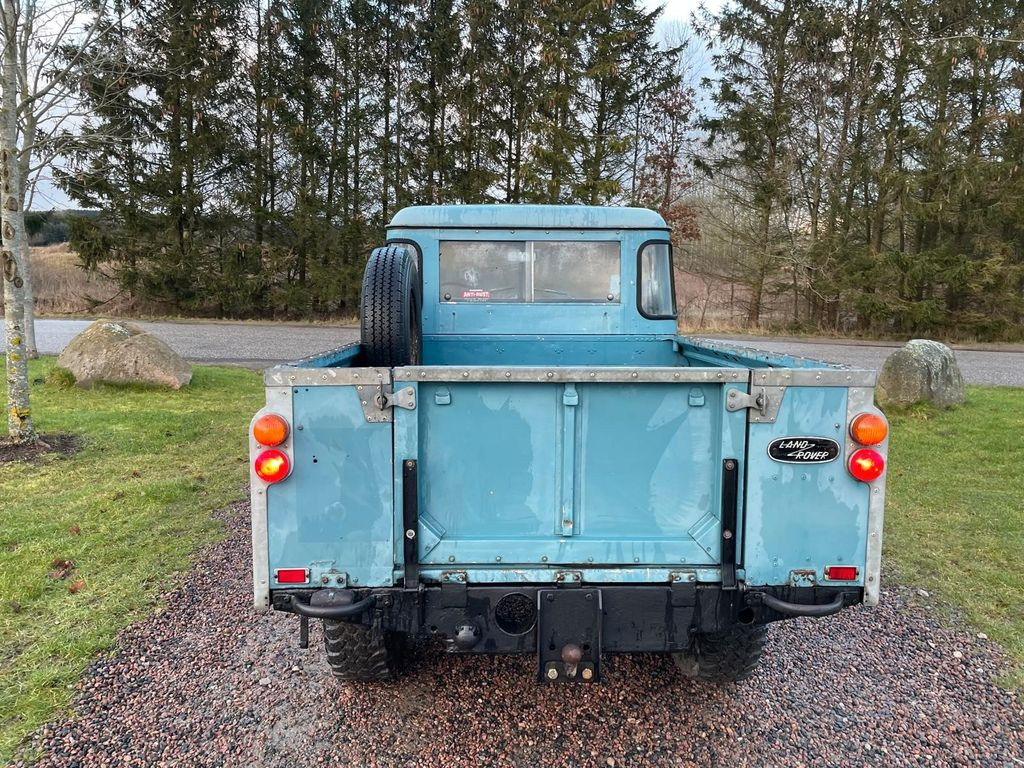Land Rover Serie II A 109 Pickup - SUV: photos 5 Land Rover Serie II A 109 Pickup - SUV: photos 5
