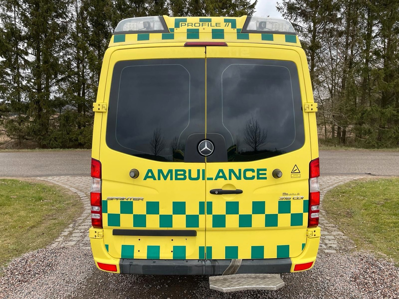 Mercedes-Benz Sprinter 316 CDI Aut *14 000 € netto - Ambulance: photos 4 Mercedes-Benz Sprinter 316 CDI Aut *14 000 € netto - Ambulance: photos 4