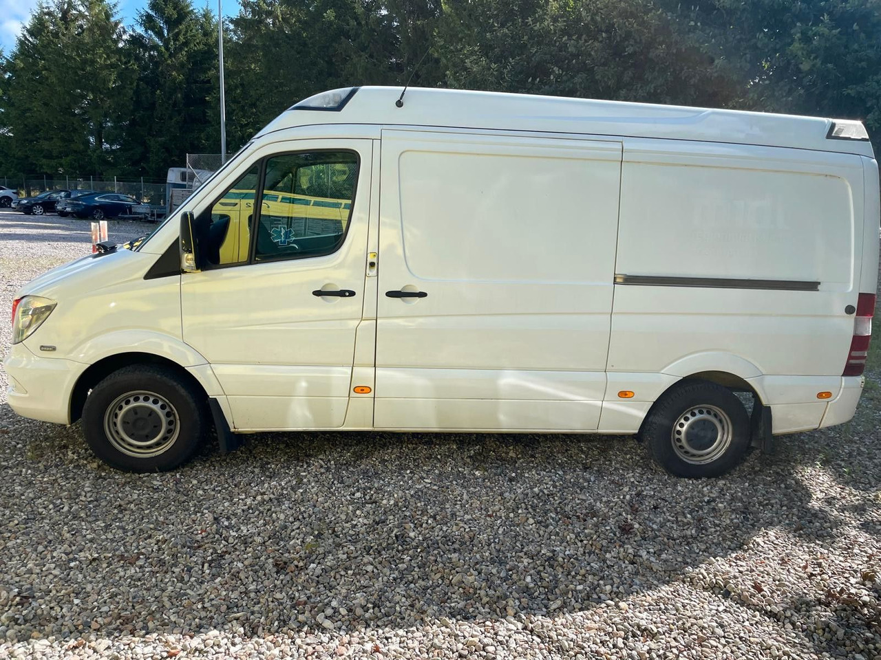 Mercedes-Benz Sprinter II Kasten 316 CDI Aut *Ambulance - Ambulance: photos 2 Mercedes-Benz Sprinter II Kasten 316 CDI Aut *Ambulance - Ambulance: photos 2