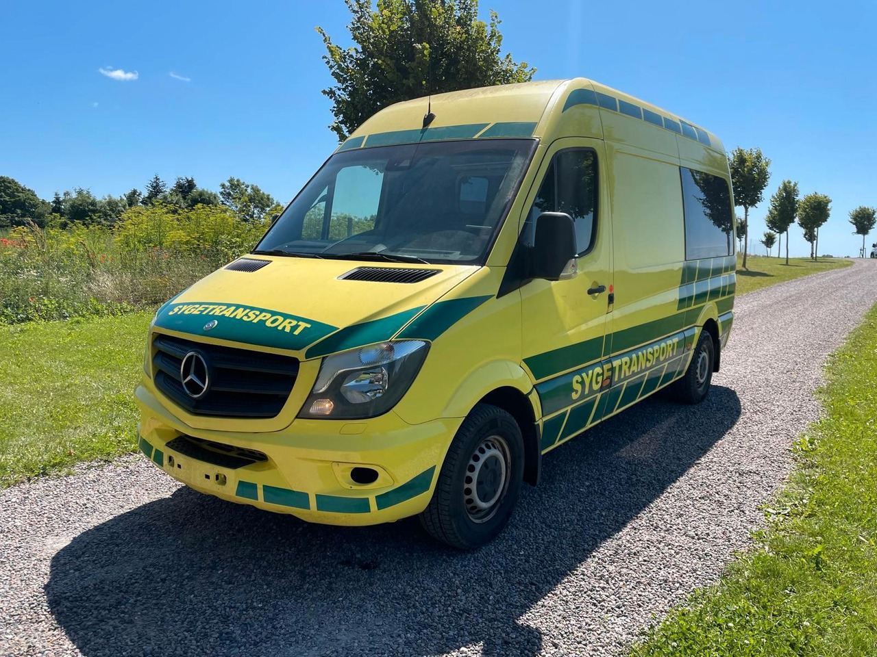 Mercedes-Benz Sprinter II Kasten 316 CDI Aut *Ambulance - Ambulance: photos 1 Mercedes-Benz Sprinter II Kasten 316 CDI Aut *Ambulance - Ambulance: photos 1