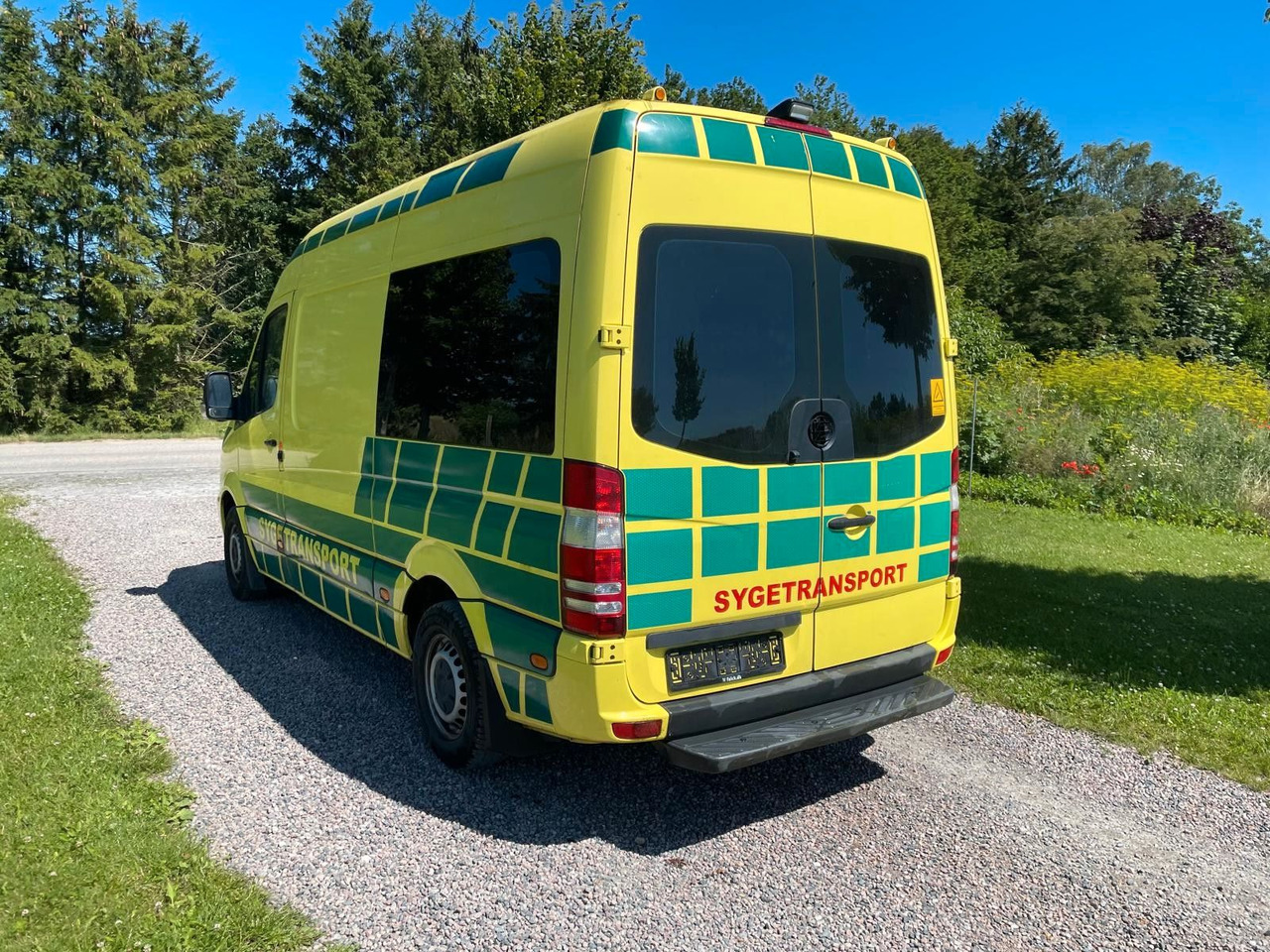 Mercedes-Benz Sprinter II Kasten 316 CDI Aut *Ambulance - Ambulance: photos 3 Mercedes-Benz Sprinter II Kasten 316 CDI Aut *Ambulance - Ambulance: photos 3
