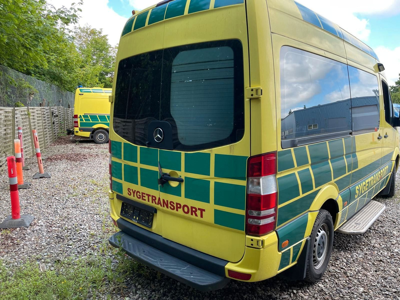 Mercedes-Benz Sprinter II Kasten 316CDI Aut *Ambulance - Ambulance: photos 5 Mercedes-Benz Sprinter II Kasten 316CDI Aut *Ambulance - Ambulance: photos 5