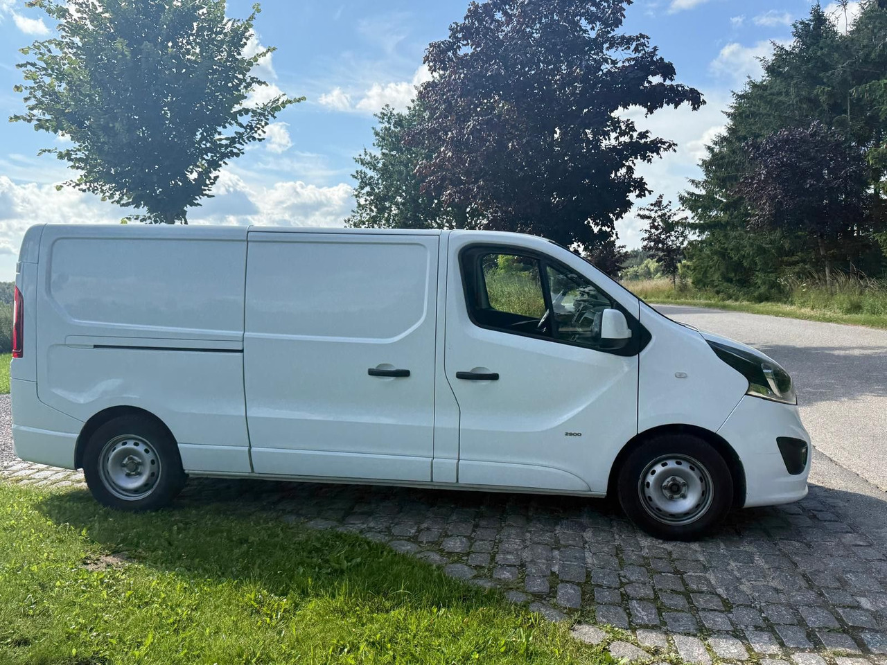 Opel Vivaro 1.6 cdti BiTurbo LANG *5800€ netto - Fourgonnette: photos 5 Opel Vivaro 1.6 cdti BiTurbo LANG *5800€ netto - Fourgonnette: photos 5