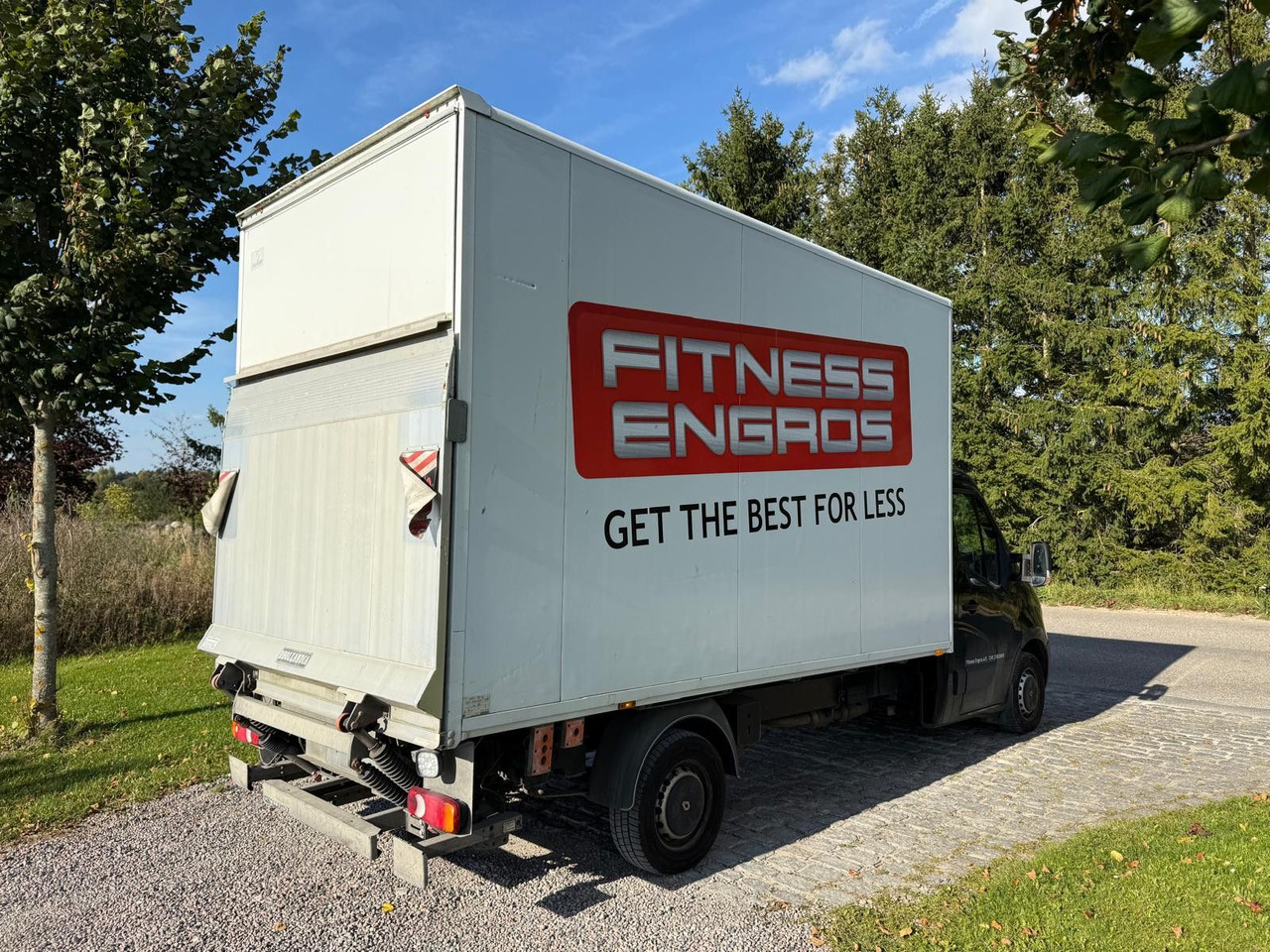 Renault Master III 2.3dCi box L:4,2 m x H:2,5m x B:2,2m - Fourgon plateau: photos 4 Renault Master III 2.3dCi box L:4,2 m x H:2,5m x B:2,2m - Fourgon plateau: photos 4