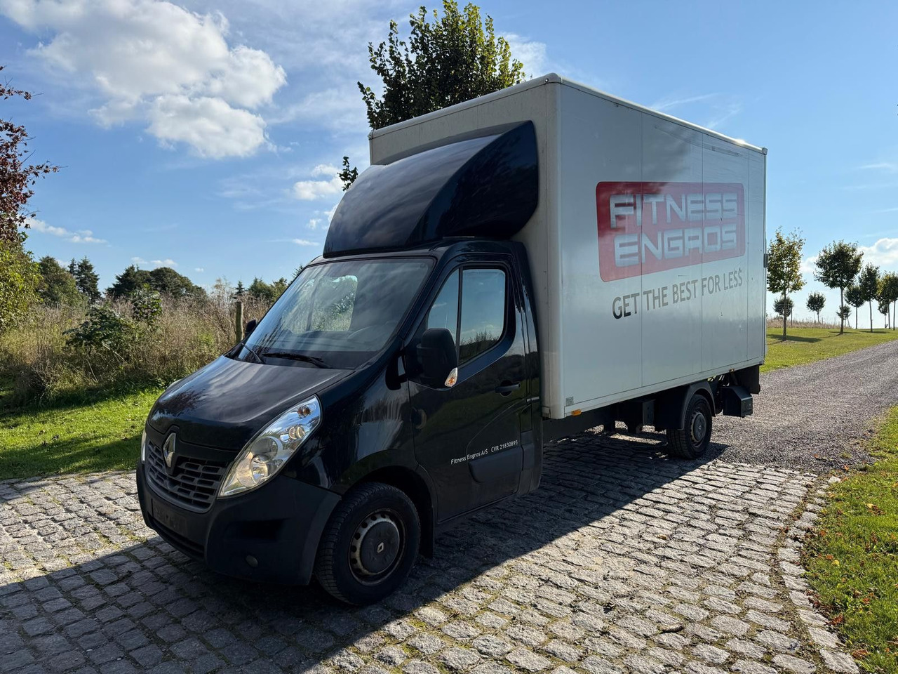 Renault Master III 2.3dCi box L:4,2 m x H:2,5m x B:2,2m - Fourgon plateau: photos 2 Renault Master III 2.3dCi box L:4,2 m x H:2,5m x B:2,2m - Fourgon plateau: photos 2
