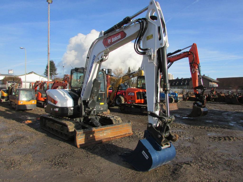 Bobcat E 88 R2 Minibagger 72.500 EUR - Mini pelle: photos 4 Bobcat E 88 R2 Minibagger 72.500 EUR - Mini pelle: photos 4