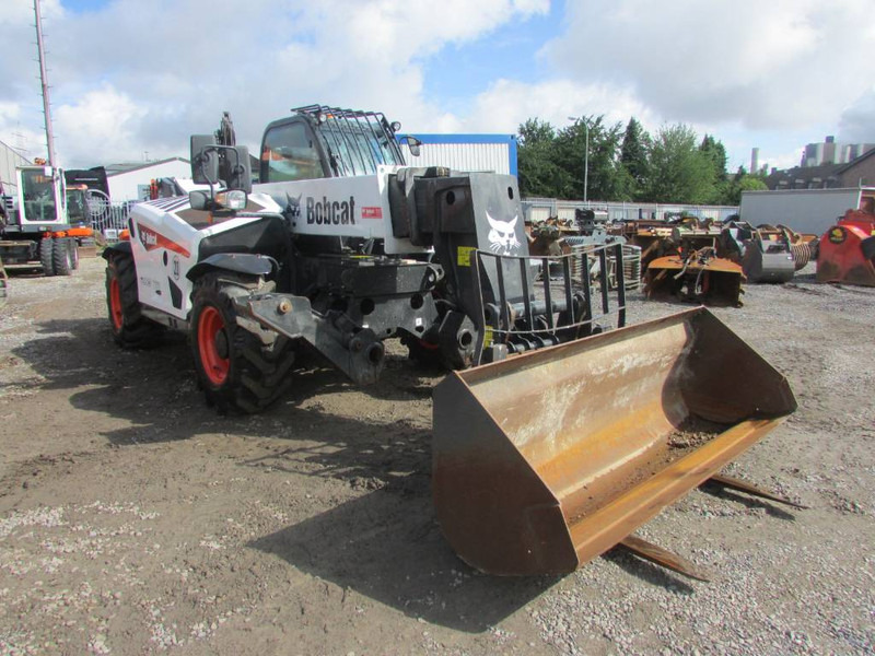 Bobcat T 35.130 SB Teleskoplader 47.500 EUR - Chariot télescopique: photos 4 Bobcat T 35.130 SB Teleskoplader 47.500 EUR - Chariot télescopique: photos 4