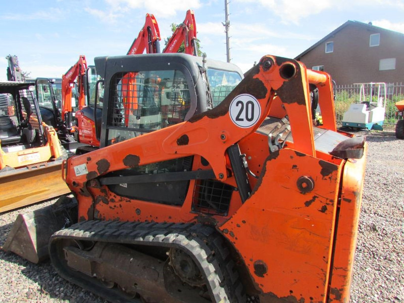 Bobcat T 590 High Flow Kompaktlader 26.000 EUR - Mini chargeuse: photos 5 Bobcat T 590 High Flow Kompaktlader 26.000 EUR - Mini chargeuse: photos 5