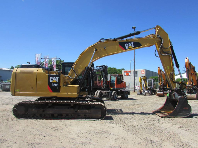 Cat 320 FL Kettenbagger 66.000 EUR / OQ 70/55 - Pelle sur chenille: photos 5 Cat 320 FL Kettenbagger 66.000 EUR / OQ 70/55 - Pelle sur chenille: photos 5