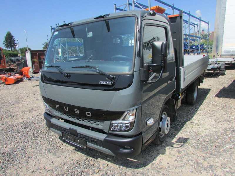 FUSO Canter 3 C 15 - Camion plateau: photos 1 FUSO Canter 3 C 15 - Camion plateau: photos 1