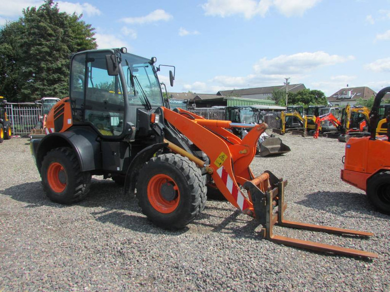Komatsu WA 100 M-7 Radlader 31.000 EUR - Chargeuse sur pneus: photos 4 Komatsu WA 100 M-7 Radlader 31.000 EUR - Chargeuse sur pneus: photos 4