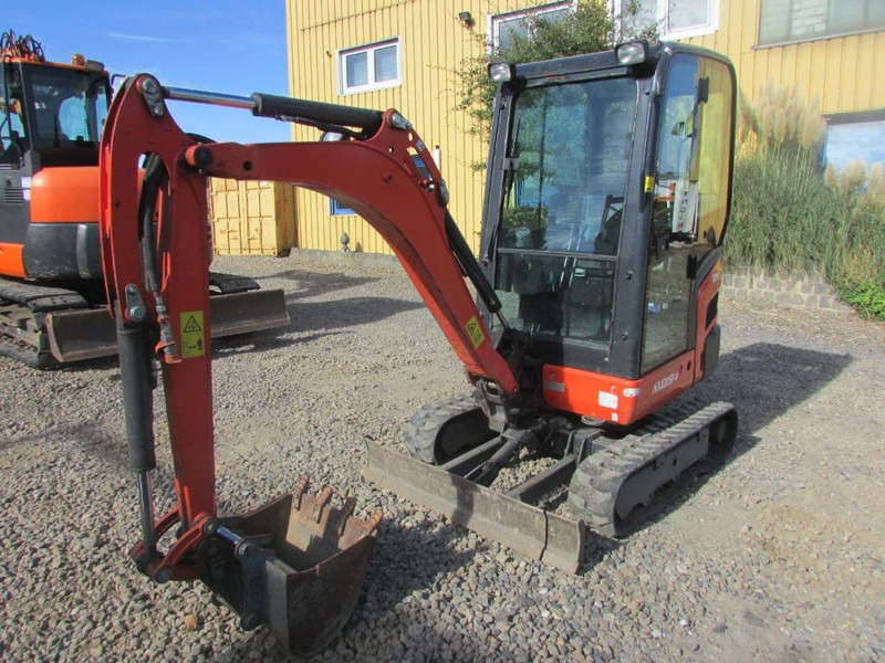 Kubota KX 019-4 - Mini pelle: photos 2 Kubota KX 019-4 - Mini pelle: photos 2