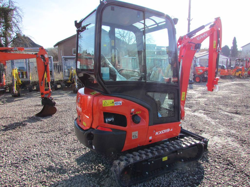 Kubota KX 019-4 HI Minibagger 26.500 EUR - Mini pelle: photos 4 Kubota KX 019-4 HI Minibagger 26.500 EUR - Mini pelle: photos 4