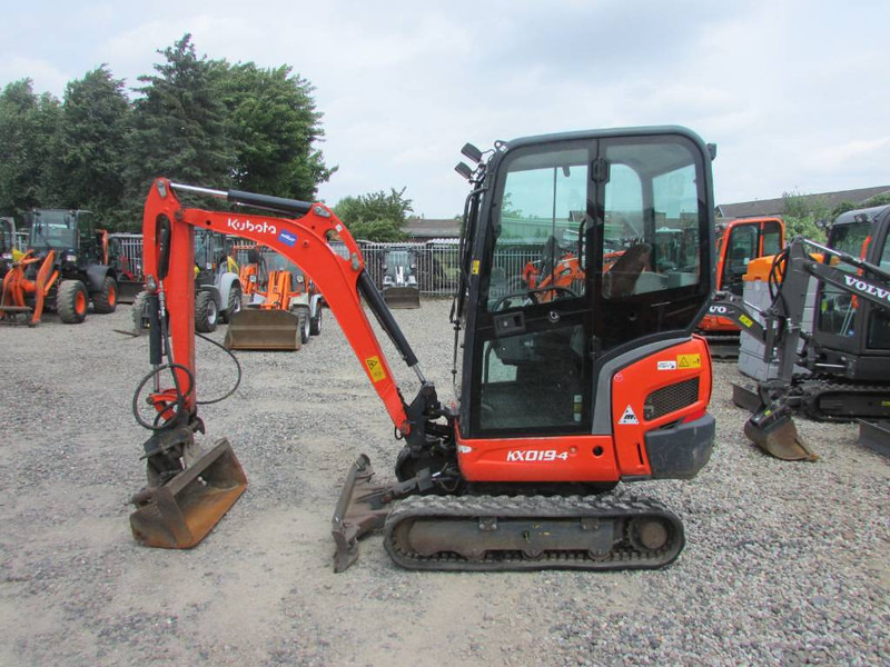Kubota KX 019-4 Minibagger 17.000 EUR - Mini pelle: photos 1 Kubota KX 019-4 Minibagger 17.000 EUR - Mini pelle: photos 1