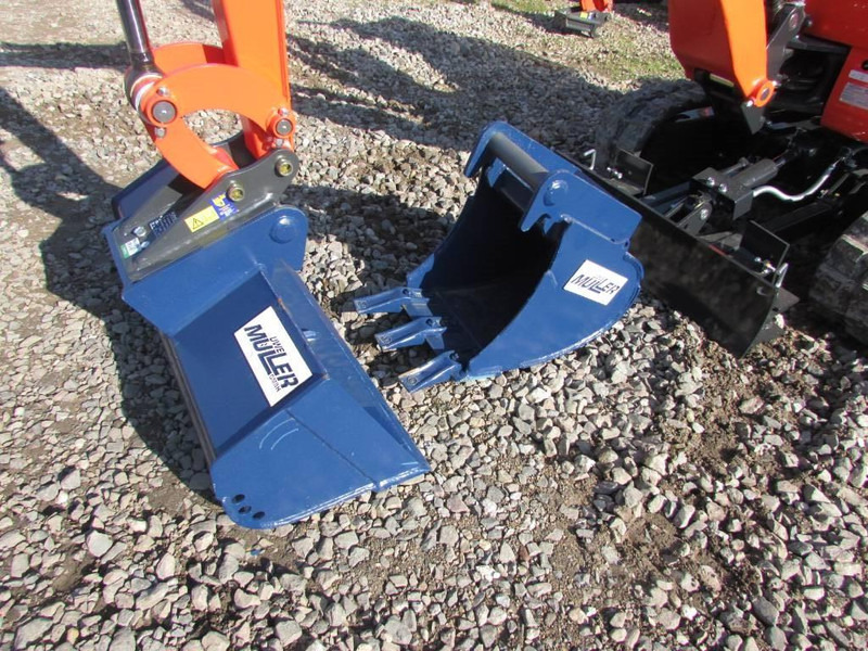 Kubota U 10-5 Side Lever Minibagger 21.500 EUR - Mini pelle: photos 2 Kubota U 10-5 Side Lever Minibagger 21.500 EUR - Mini pelle: photos 2