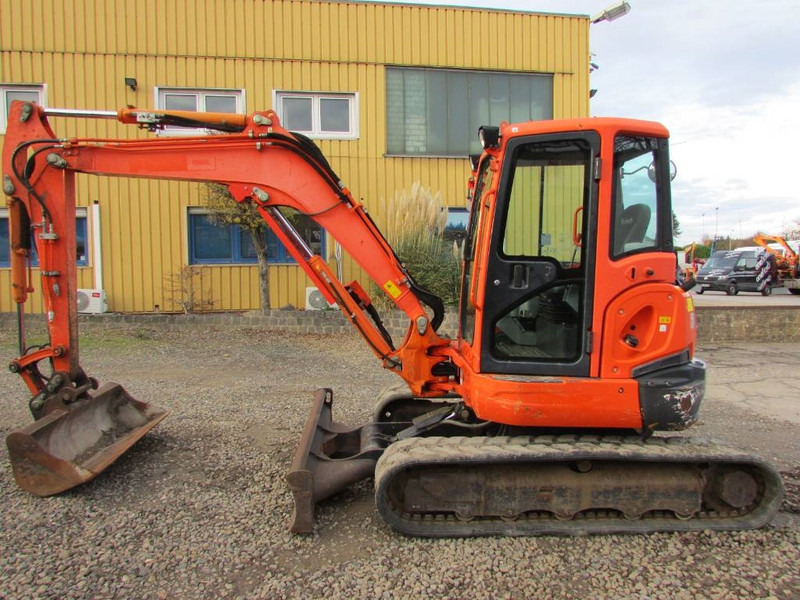 Kubota U 55-4 HI Minibagger 25.500 EUR - Mini pelle: photos 3 Kubota U 55-4 HI Minibagger 25.500 EUR - Mini pelle: photos 3