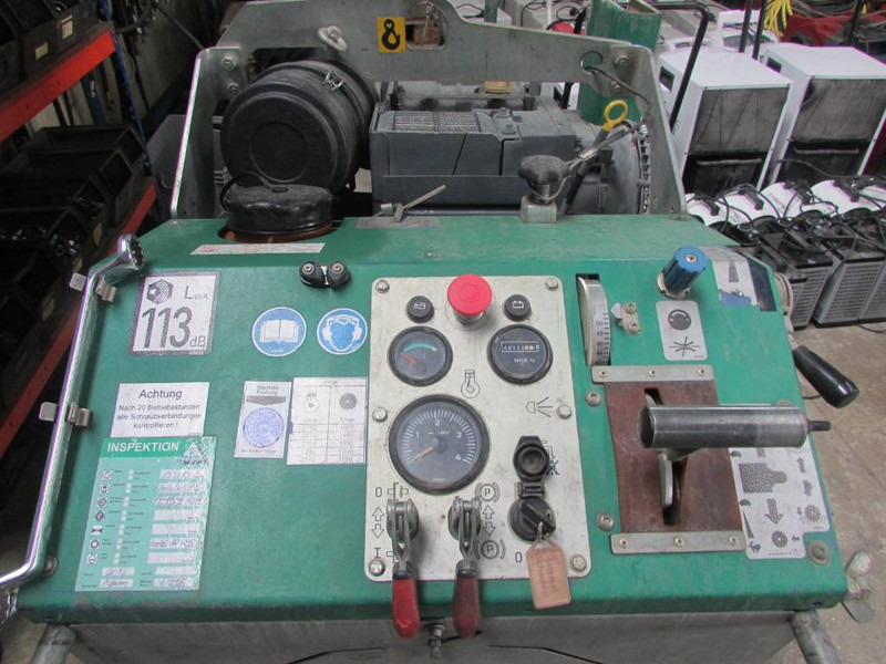 Lissmac FS 28 D Fugenschneider 6.000 EUR - Matériel de béton: photos 3 Lissmac FS 28 D Fugenschneider 6.000 EUR - Matériel de béton: photos 3