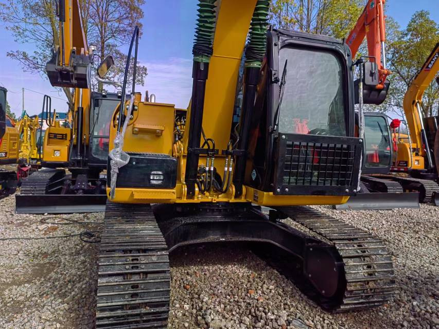 CATERPILLAR 312D2GC - Pelle sur chenille: photos 3 CATERPILLAR 312D2GC - Pelle sur chenille: photos 3