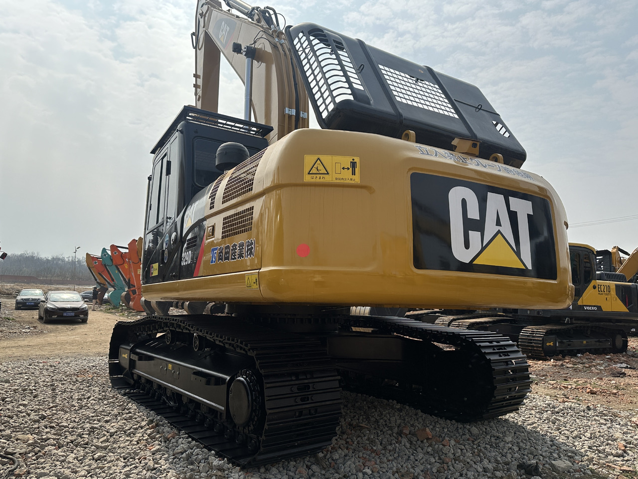 CATERPILLAR 329D2L - Pelle sur chenille: photos 4 CATERPILLAR 329D2L - Pelle sur chenille: photos 4