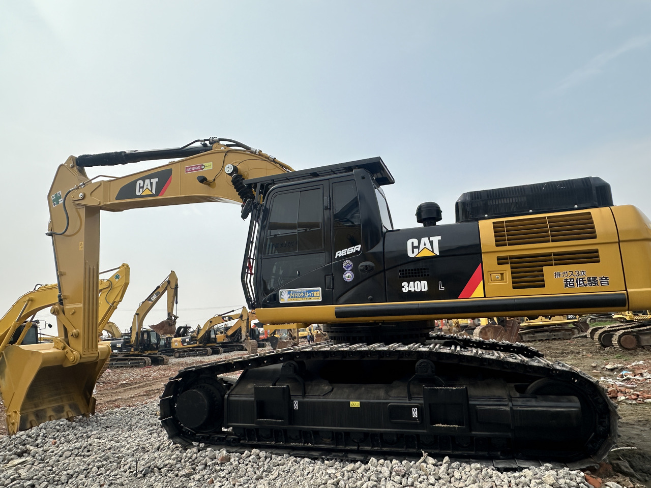 CATERPILLAR 340DL - Pelle sur chenille: photos 1 CATERPILLAR 340DL - Pelle sur chenille: photos 1