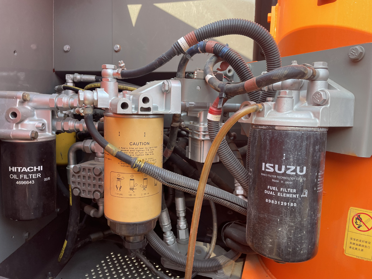 Pelle sur chenille HITACHI ZX130: photos 7 Pelle sur chenille HITACHI ZX130: photos 7