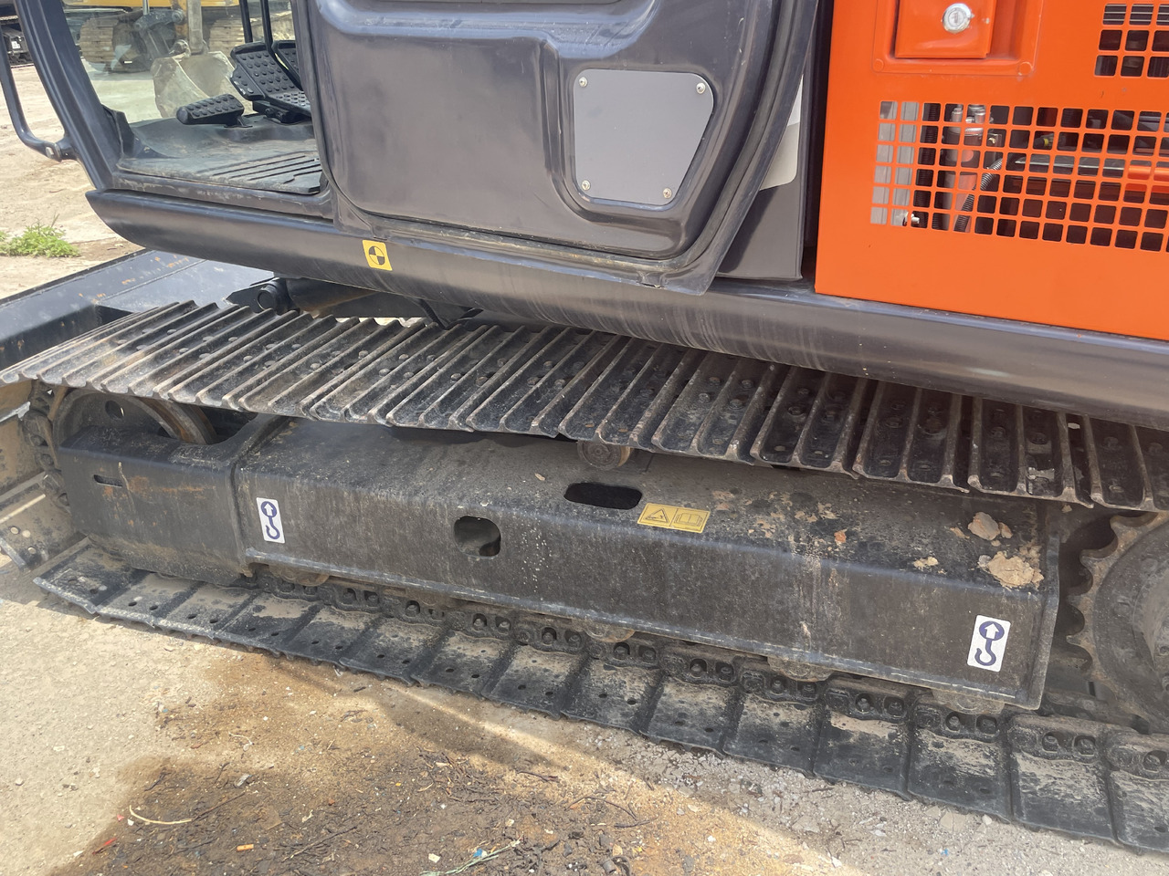 Hitachi ZX 70 - Pelle sur chenille: photos 4 Hitachi ZX 70 - Pelle sur chenille: photos 4