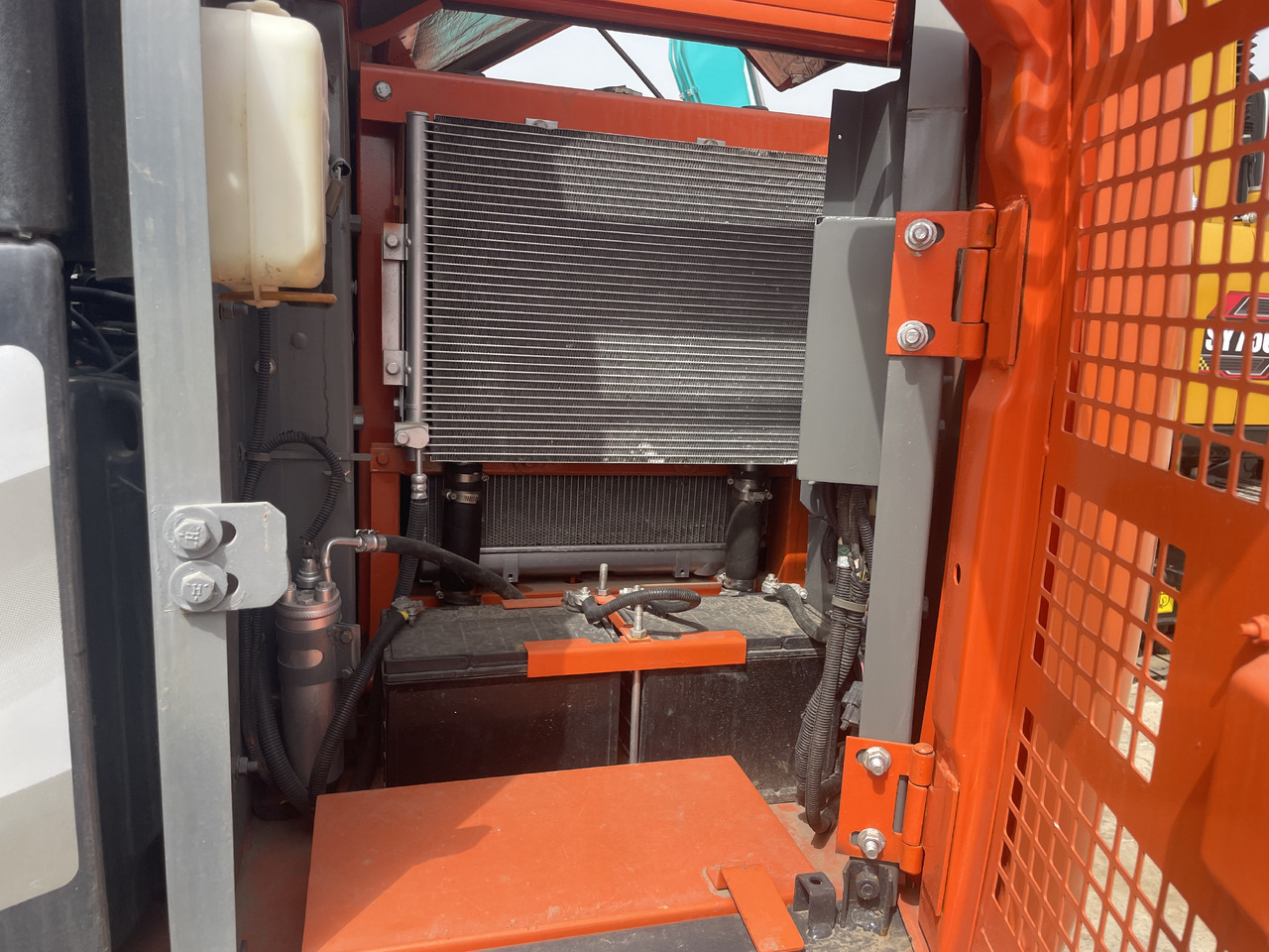 Hitachi ZX 70 - Pelle sur chenille: photos 5 Hitachi ZX 70 - Pelle sur chenille: photos 5