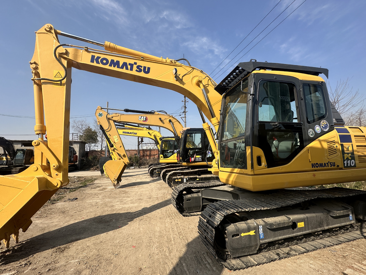 KOMATSU PC110-7 - Pelle sur chenille: photos 2 KOMATSU PC110-7 - Pelle sur chenille: photos 2