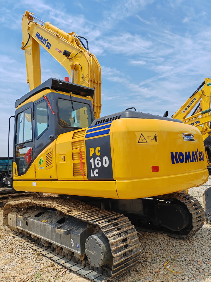 KOMATSU PC160 - Pelle sur chenille: photos 1 KOMATSU PC160 - Pelle sur chenille: photos 1
