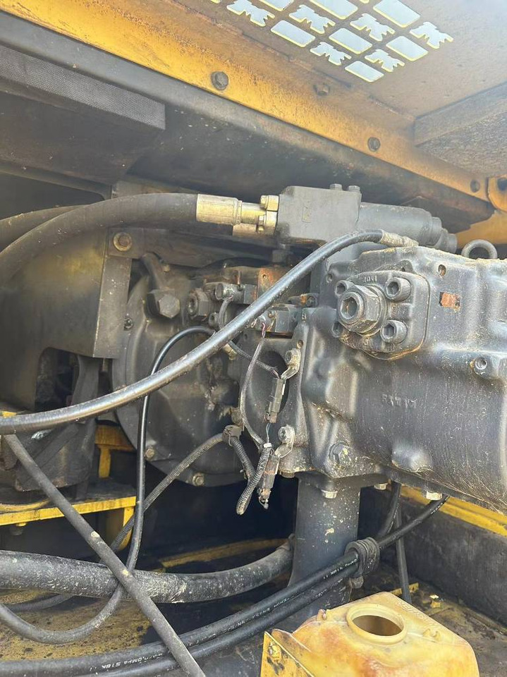 Komatsu PC 400-8 - Pelle sur chenille: photos 5 Komatsu PC 400-8 - Pelle sur chenille: photos 5