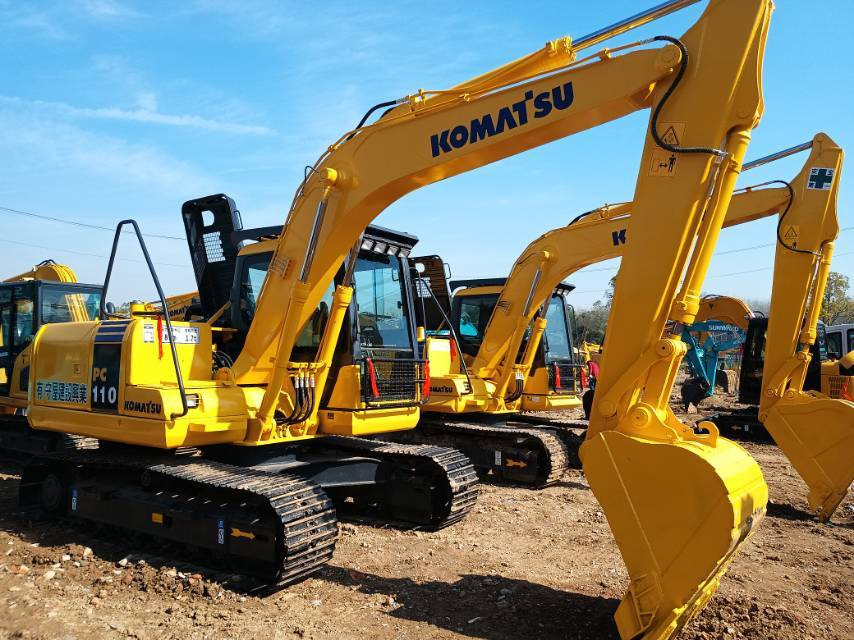 Komatsu PC110 - Pelle sur chenille: photos 5 Komatsu PC110 - Pelle sur chenille: photos 5