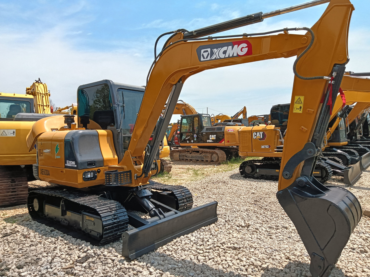 XCMG XE60DA - Pelle sur chenille: photos 2 XCMG XE60DA - Pelle sur chenille: photos 2