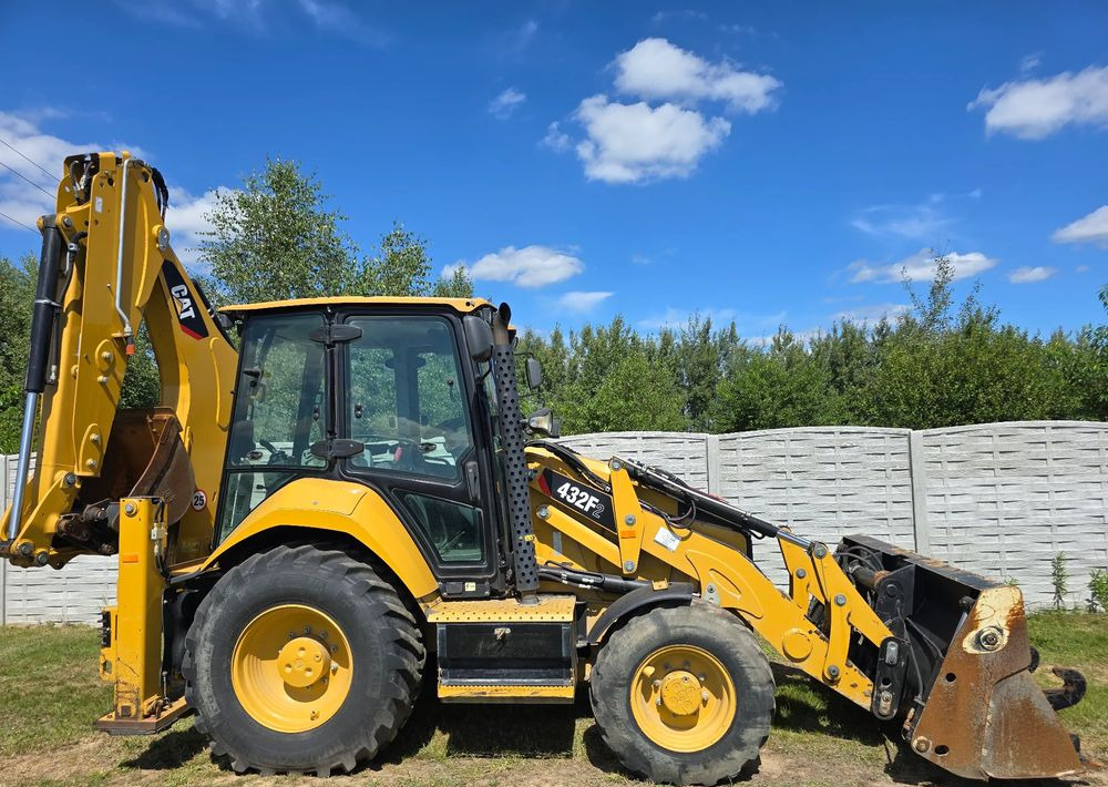 JCB - Tractopelle: photos 5 JCB - Tractopelle: photos 5
