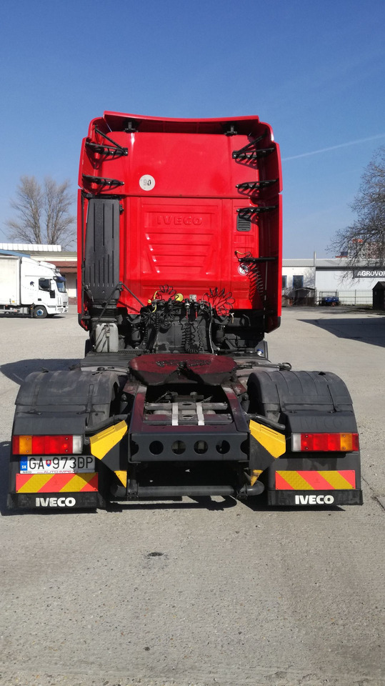 IVECO AS440T/FP-LT - Tracteur routier: photos 4 IVECO AS440T/FP-LT - Tracteur routier: photos 4