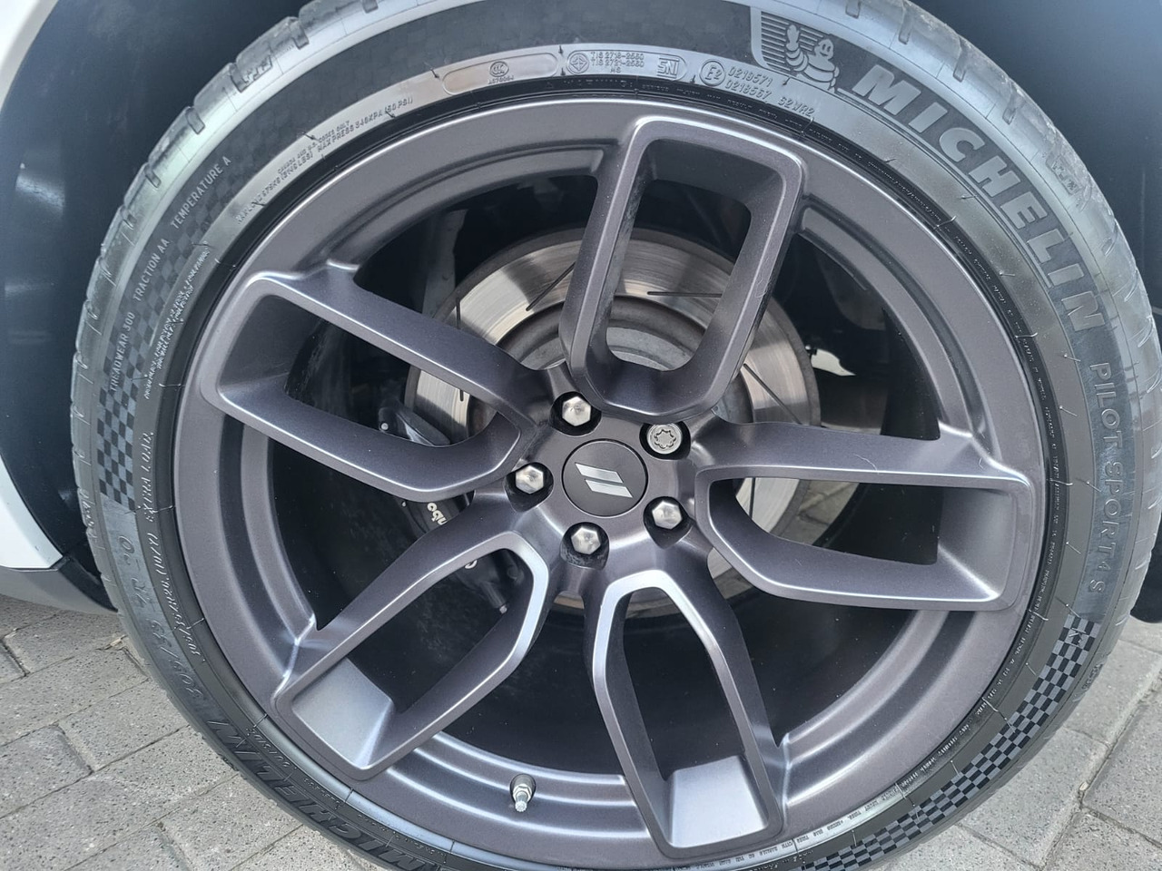 Dodge Challenger - Voiture: photos 5 Dodge Challenger - Voiture: photos 5