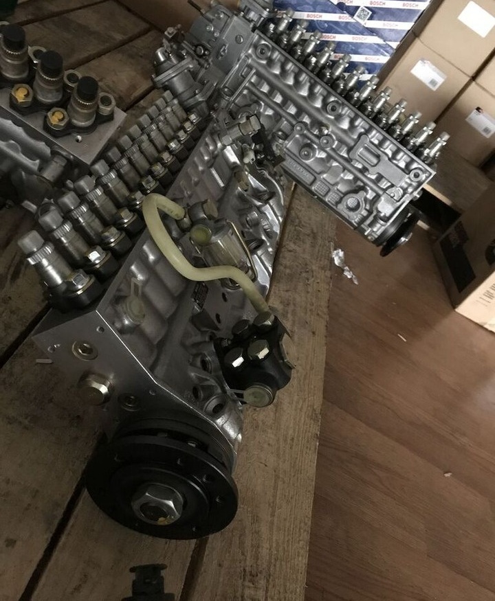 Bosch 2018 0402670812 Mercedes-Benz truck - Pompe à carburant pour Camion: photos 2 Bosch 2018 0402670812 Mercedes-Benz truck - Pompe à carburant pour Camion: photos 2
