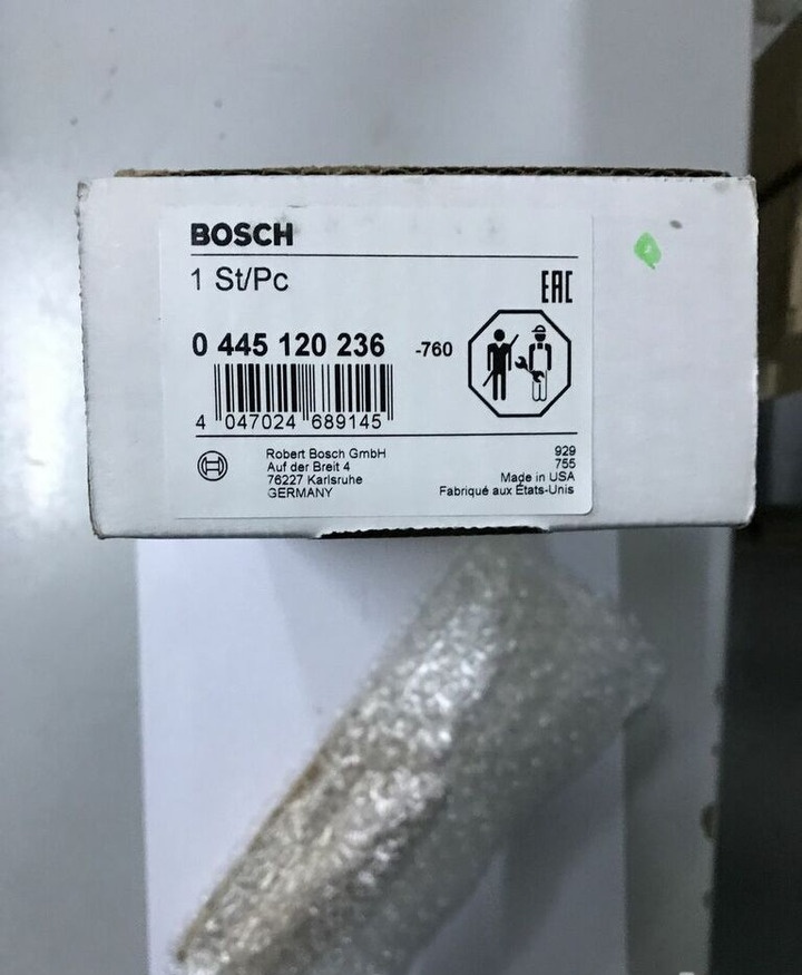 Bosch 2018 84346812 Cummins KOMATSU-KZZ-CUMMINS - Pompe haute pression pour Tractopelle: photos 1 Bosch 2018 84346812 Cummins KOMATSU-KZZ-CUMMINS - Pompe haute pression pour Tractopelle: photos 1