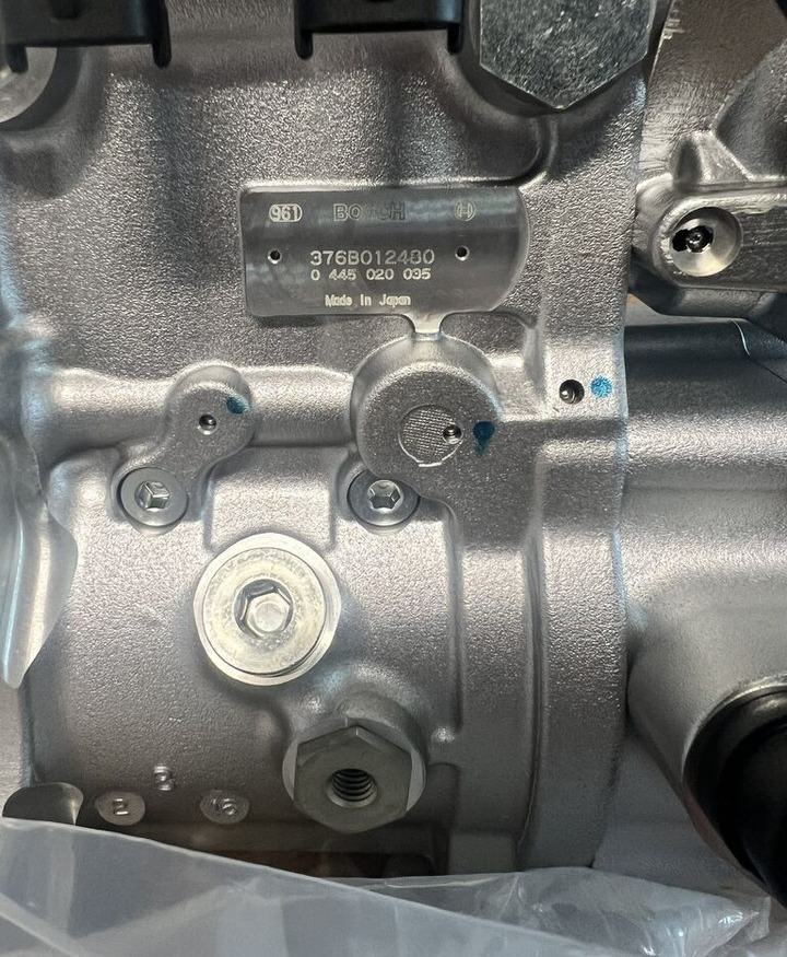 Bosch 2024 Bosch 420DCİ truck - Pompe à carburant pour Camion: photos 5 Bosch 2024 Bosch 420DCİ truck - Pompe à carburant pour Camion: photos 5