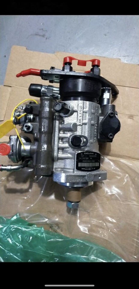Delphi 2023 9520A350G Perkins 2010 - Pompe à carburant pour Camion: photos 2 Delphi 2023 9520A350G Perkins 2010 - Pompe à carburant pour Camion: photos 2