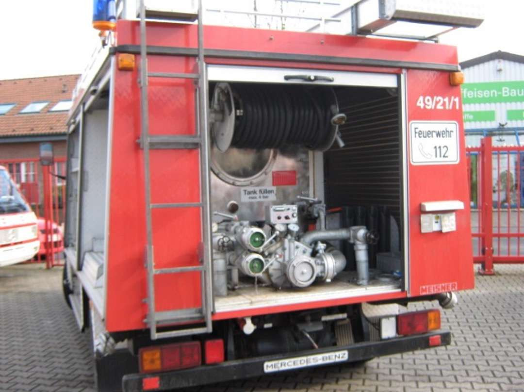 1989 Mercedes-Benz 814 / Redningsbil - Camion de pompier: photos 4 1989 Mercedes-Benz 814 / Redningsbil - Camion de pompier: photos 4