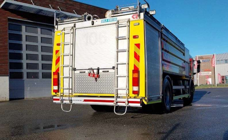 2005 Mercedes-Benz Econic 1833L / 2,50m høyde / Water tanker / Firetruck - Camion de pompier: photos 4 2005 Mercedes-Benz Econic 1833L / 2,50m høyde / Water tanker / Firetruck - Camion de pompier: photos 4