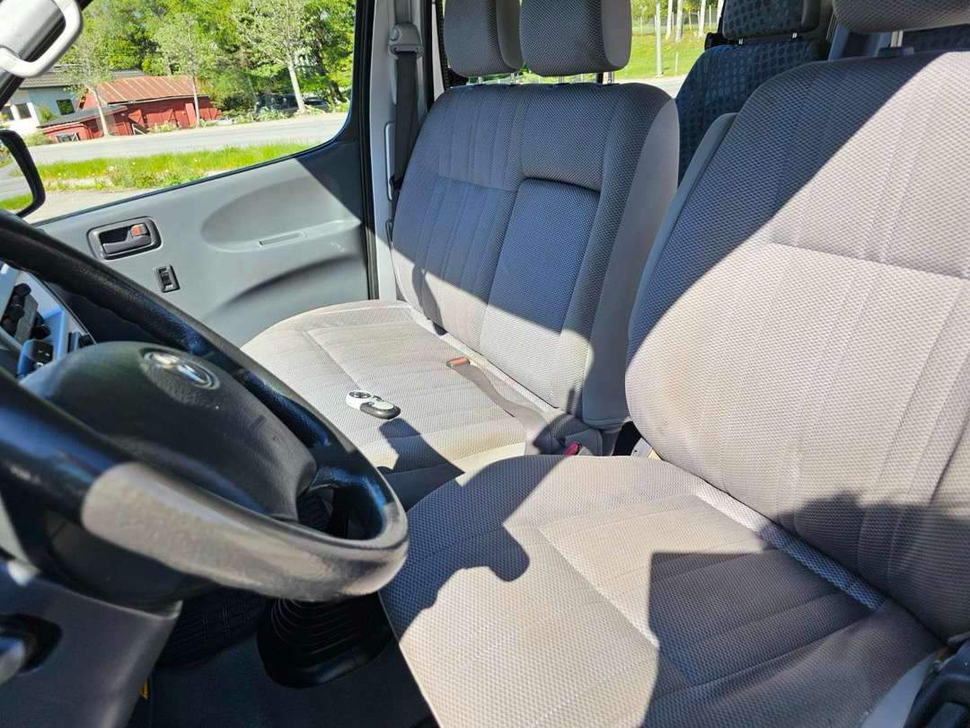 Voiture 2009 Personbil Toyota Hiace 4 WD Lang type 9 seter EU-Godkjent: photos 31