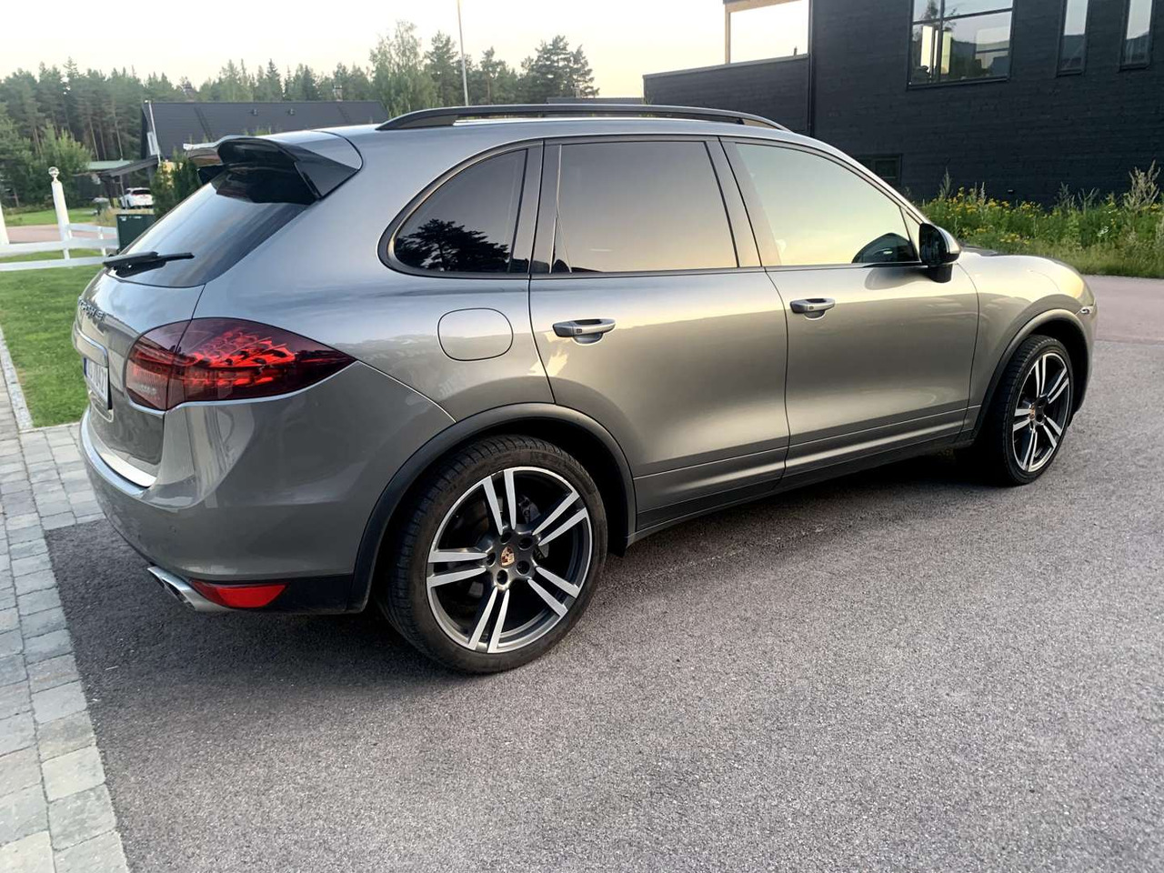 2014 Porsche Cayenne Diesel Turbo look PASM - SUV: photos 1 2014 Porsche Cayenne Diesel Turbo look PASM - SUV: photos 1
