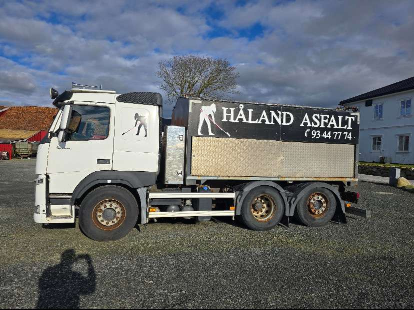 2015 Volvo FM 370 EU-GODKJENT - Travaux routiers: photos 2 2015 Volvo FM 370 EU-GODKJENT - Travaux routiers: photos 2