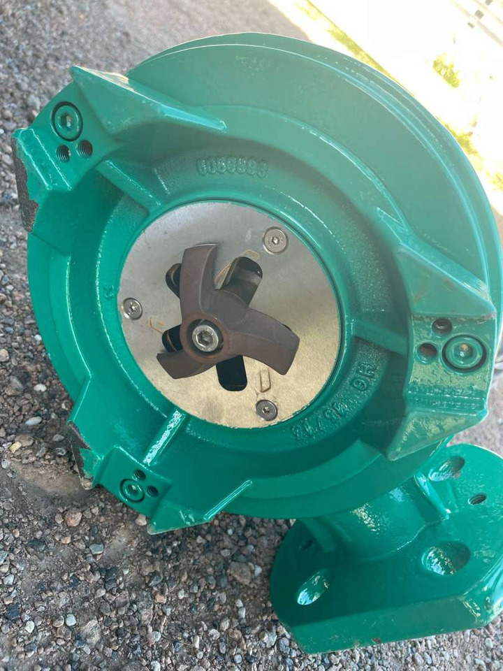3 x Wilo-Rexa pumps with 2 x control-units - Outil/ Équipement: photos 4 3 x Wilo-Rexa pumps with 2 x control-units - Outil/ Équipement: photos 4