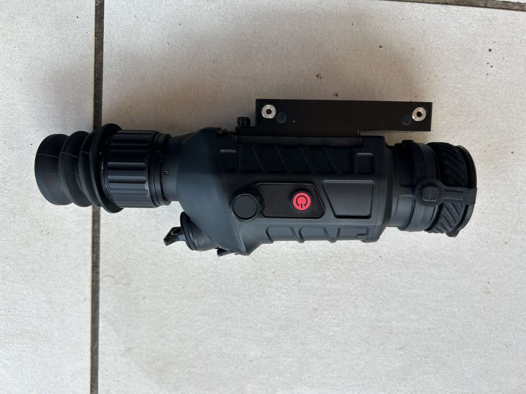 Infrarød nattkikkert GUIDE TA435 Clip-on frontmontert termisk kikkert (NY) - Outil/ Équipement: photos 5 Infrarød nattkikkert GUIDE TA435 Clip-on frontmontert termisk kikkert (NY) - Outil/ Équipement: photos 5