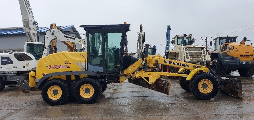 New Holland F 106.6 A - Niveleuse: photos 5 New Holland F 106.6 A - Niveleuse: photos 5